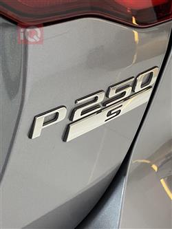 جاگوار XE